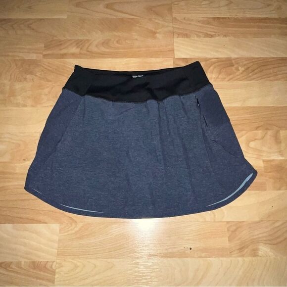 Women's Tyler's Grey & Black Athletic Skirt Skort - Picture 2 of 7